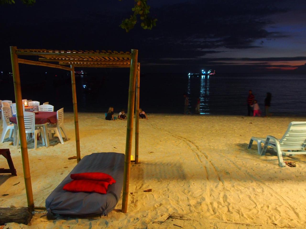 Seaside Resort Koh Lipe Bagian luar foto